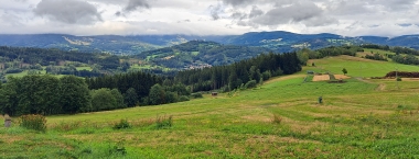 Krajina u Vysokého nad Jizerou